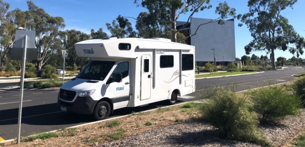 RV Parking - Fitzjohn Street - cropped
