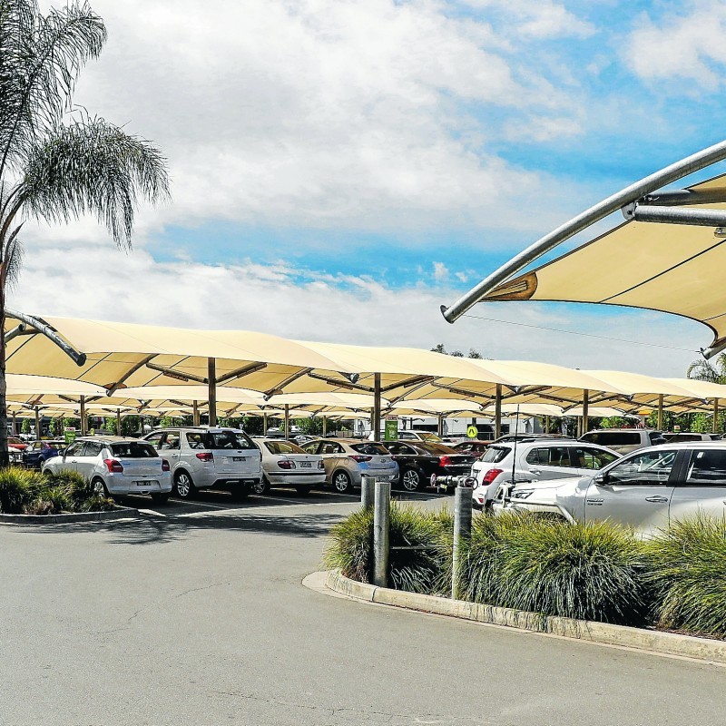 Riverside Plaza