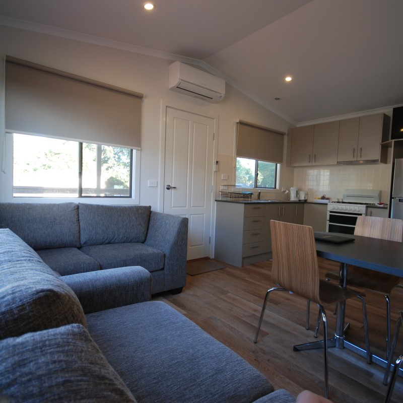 Acacia Gardens Caravan Park