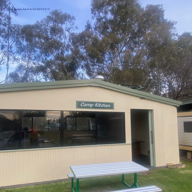Murchison River Road Caravan Park