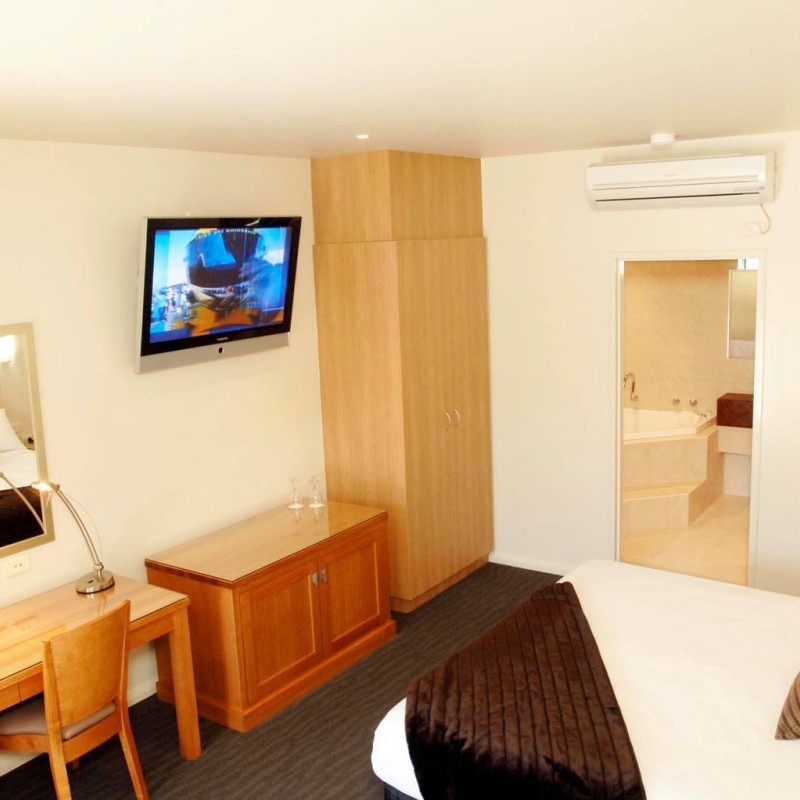 Wyndhamere Motel